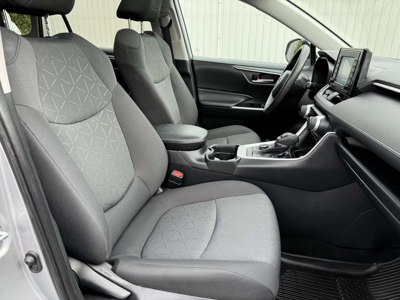 2021 Toyota RAV4 Hybrid XLE Fredericksburg VA