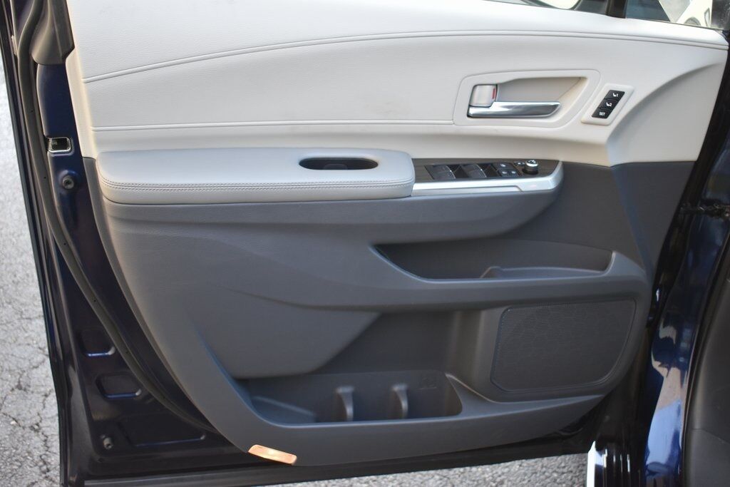 2021 Toyota Sienna Limited Vienna VA