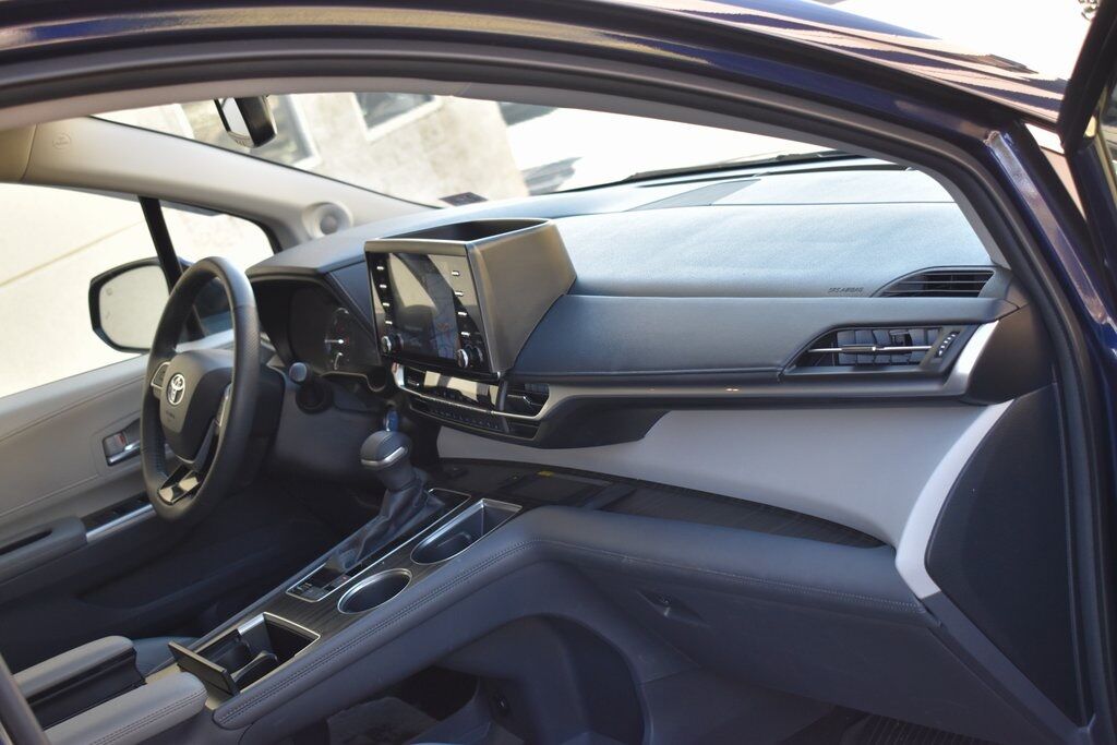 2021 Toyota Sienna Limited Vienna VA