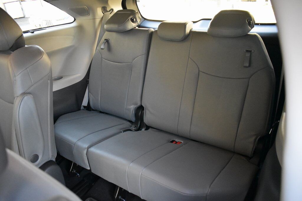 2021 Toyota Sienna Limited Vienna VA