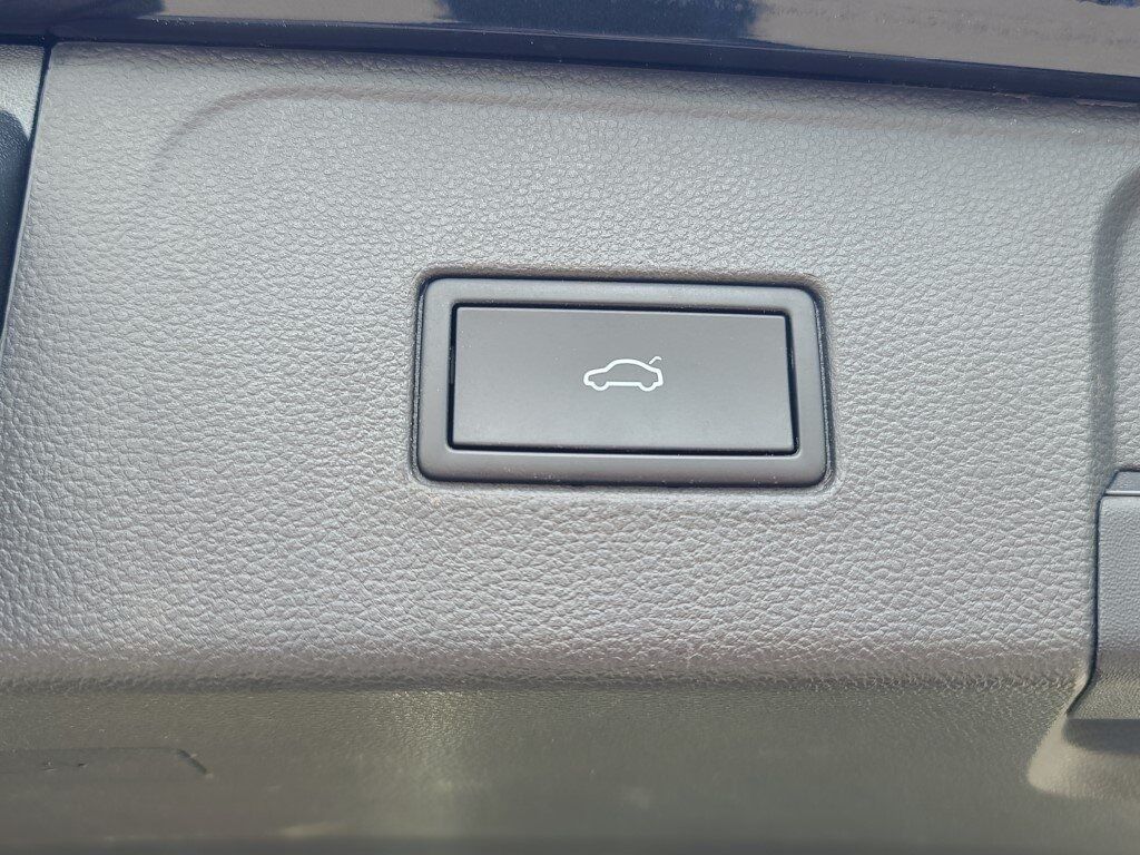 2021 Volkswagen Atlas 3.6L V6 SE w/Technology Springfield VA