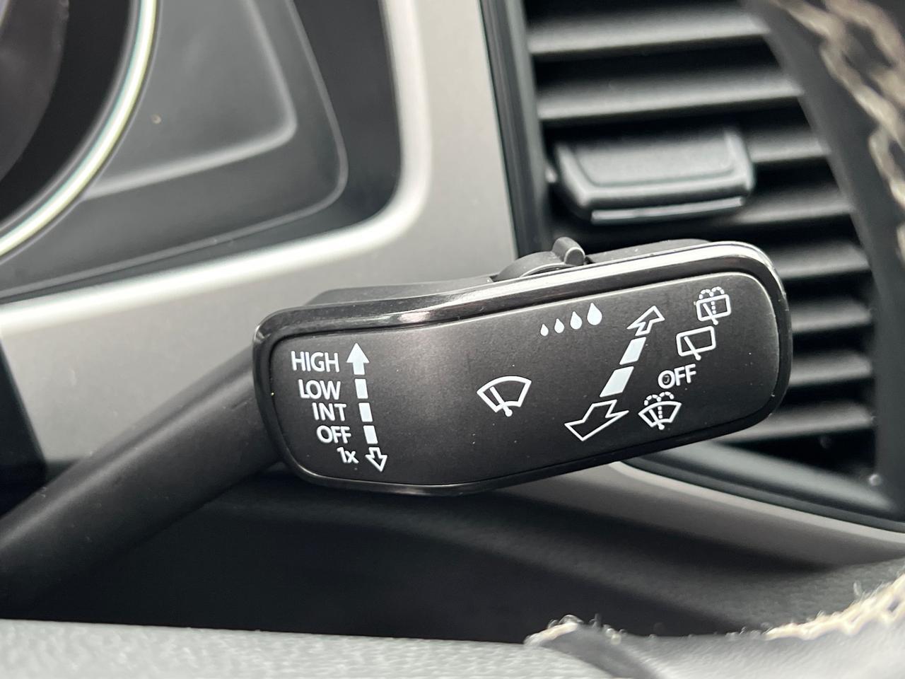 2021 Volkswagen Atlas Cross Sport 2.0T SE w/Technology Hagerstown MD