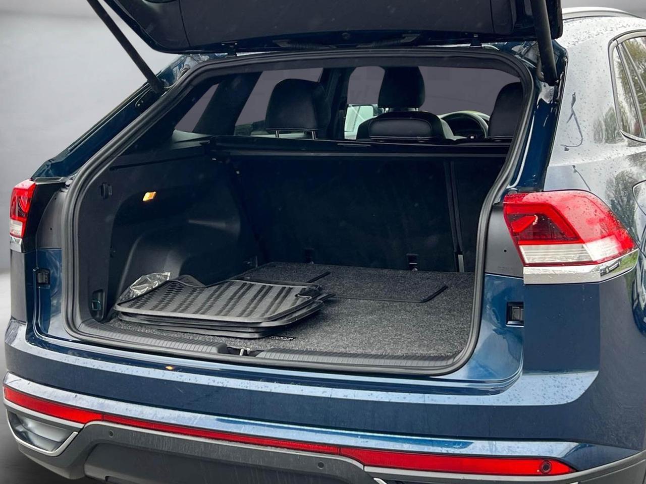 2021 Volkswagen Atlas Cross Sport 2.0T SE w/Technology Hagerstown MD