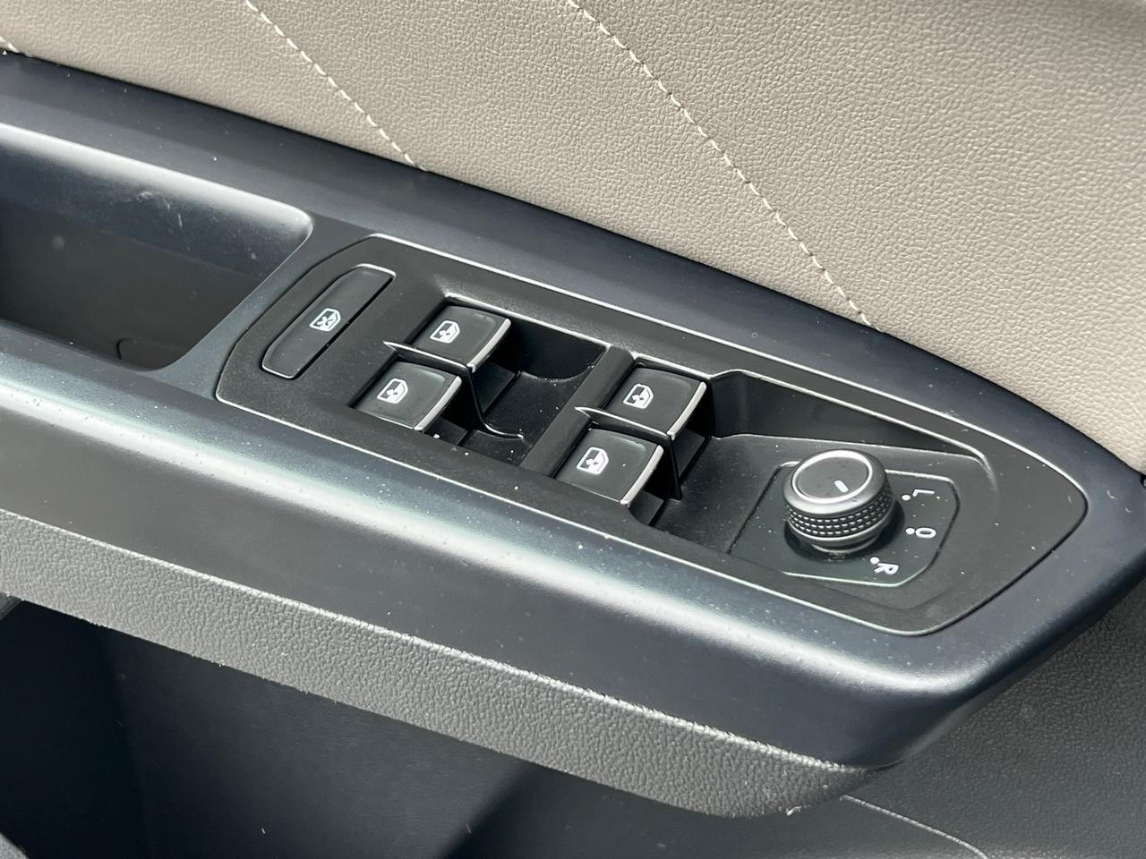 2021 Volkswagen Atlas Cross Sport 2.0T SE w/Technology Hagerstown MD