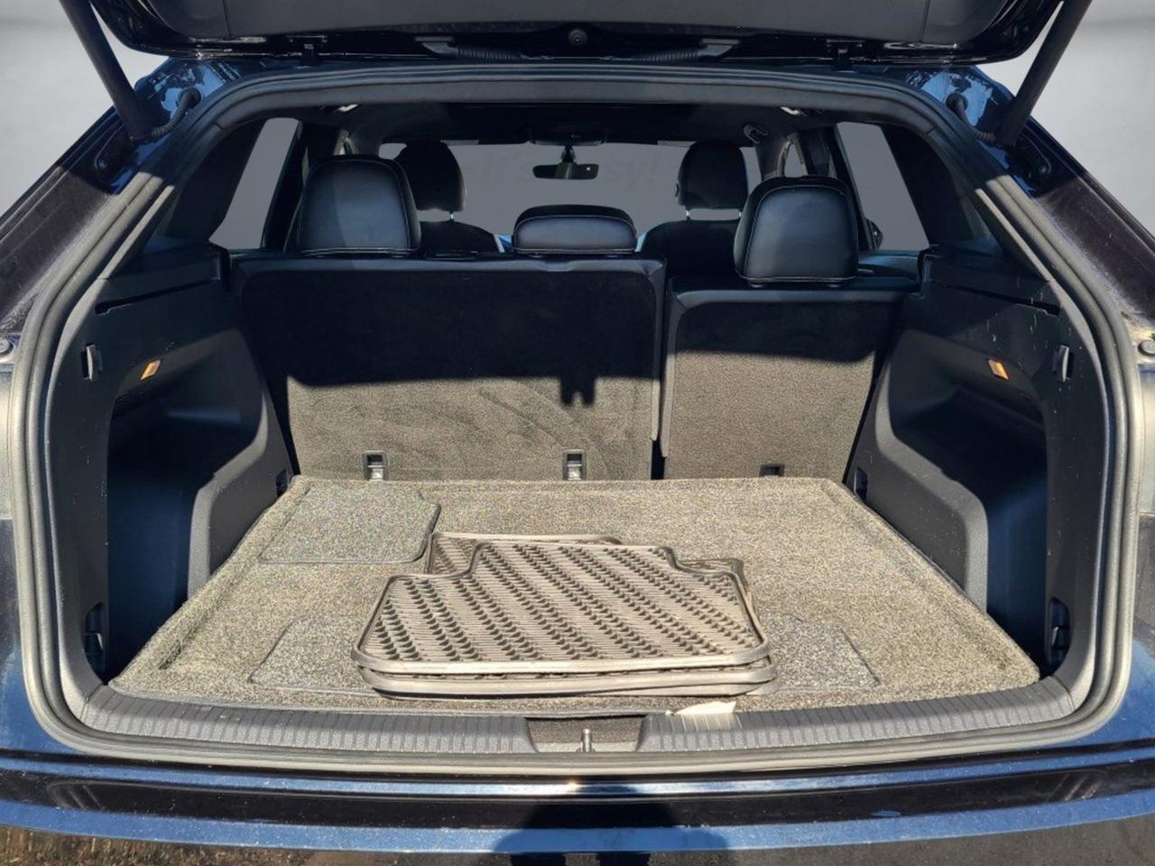 2021 Volkswagen Atlas Cross Sport 2.0T SE w/Technology Springfield VA