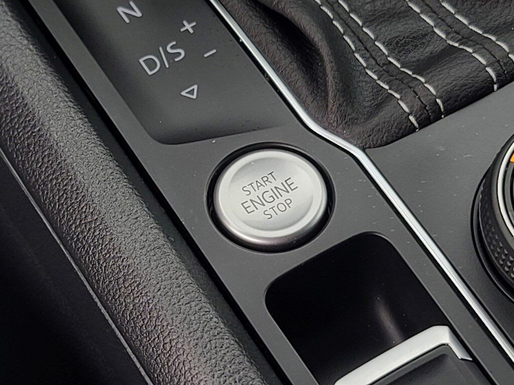 2021 Volkswagen Atlas Cross Sport 3.6L V6 SEL Premium R-Line Springfield VA