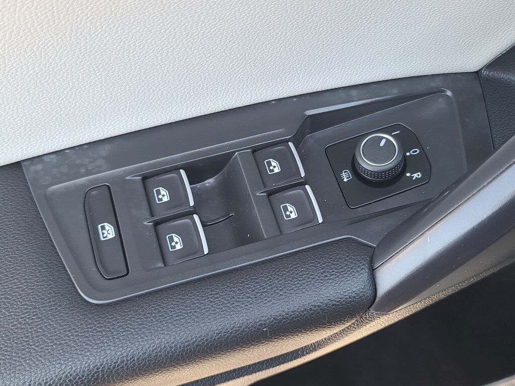 2021 Volkswagen Tiguan 2.0T SE R-Line Black Springfield VA