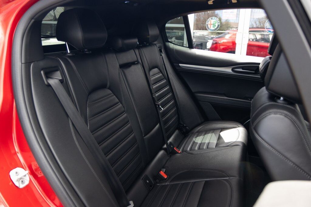 2022 Alfa Romeo Stelvio Veloce Kenosha WI