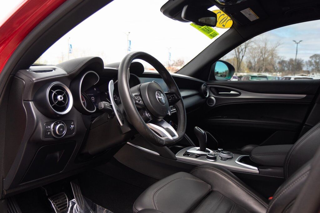 2022 Alfa Romeo Stelvio Veloce Kenosha WI