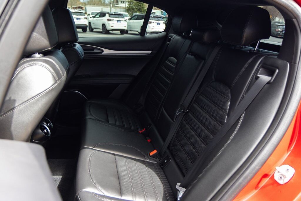 2022 Alfa Romeo Stelvio Veloce Kenosha WI