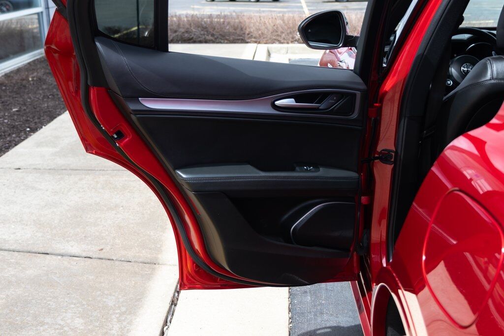 2022 Alfa Romeo Stelvio Veloce Kenosha WI