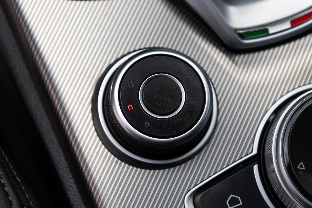 2022 Alfa Romeo Stelvio Veloce Kenosha WI