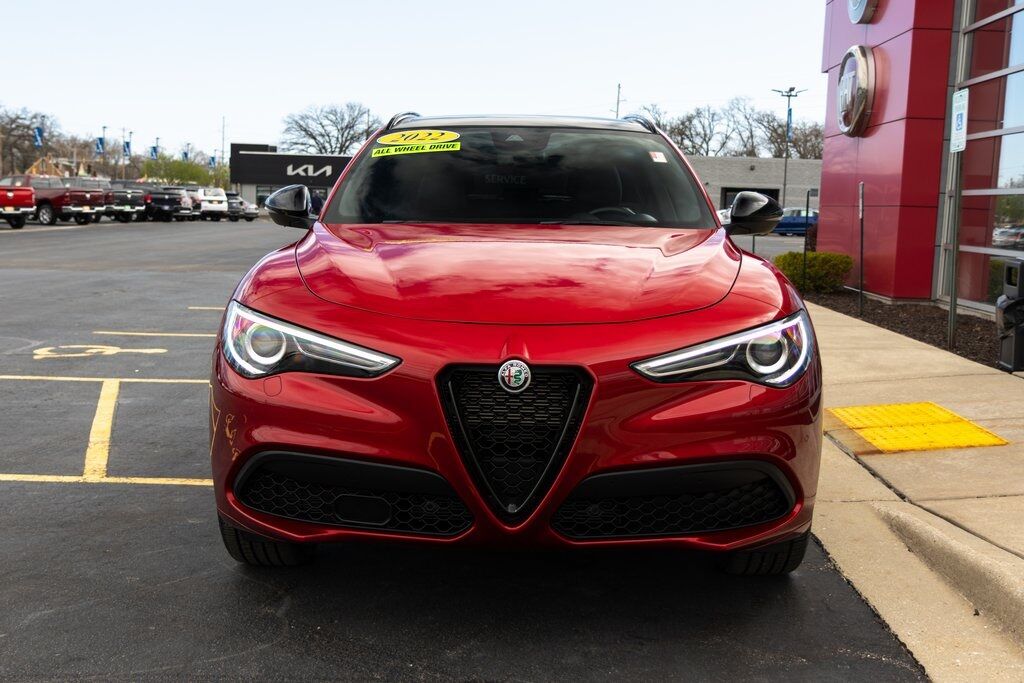 2022 Alfa Romeo Stelvio Veloce Kenosha WI
