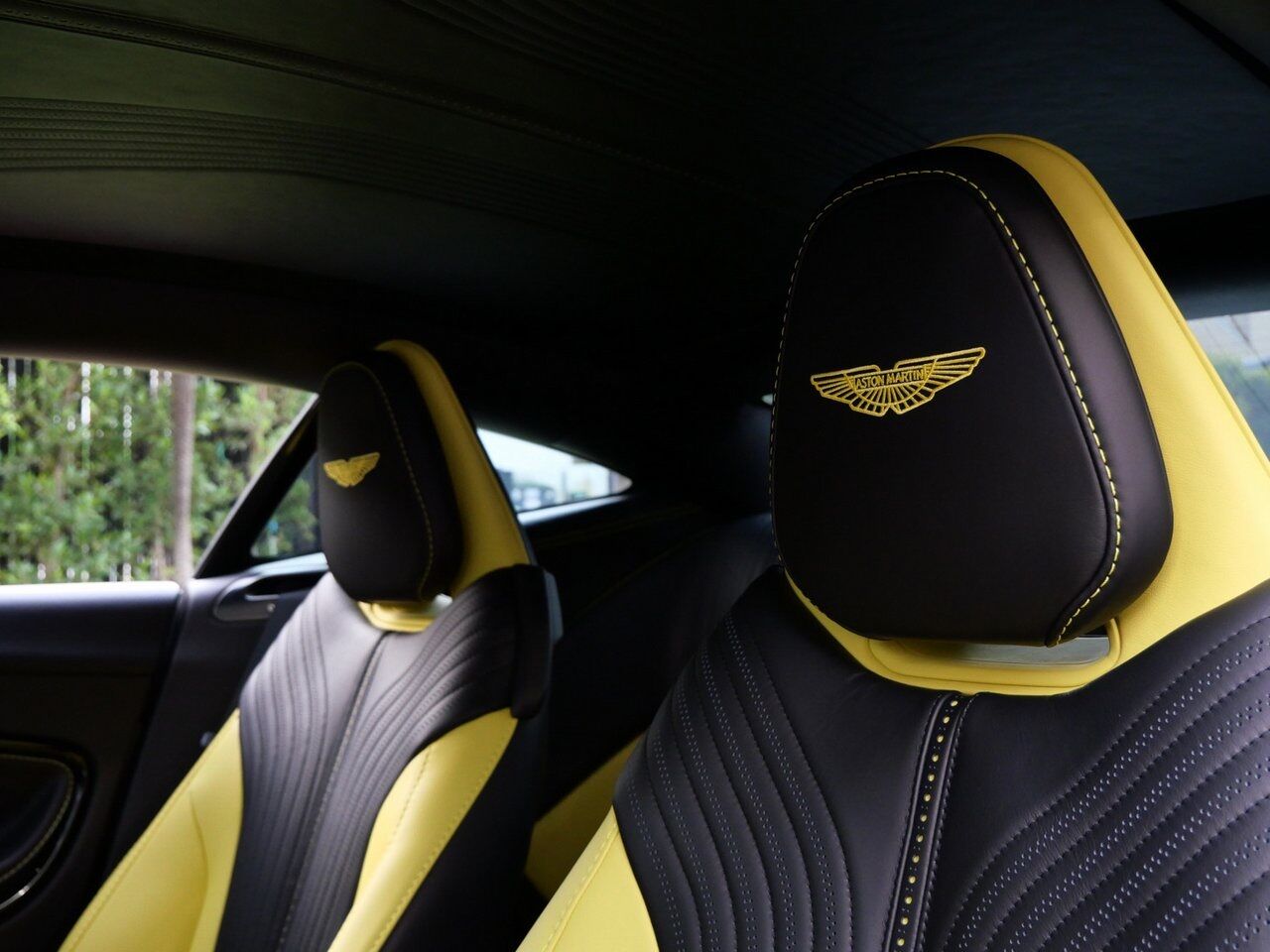 2022 Aston Martin DB11 Lawrence KS