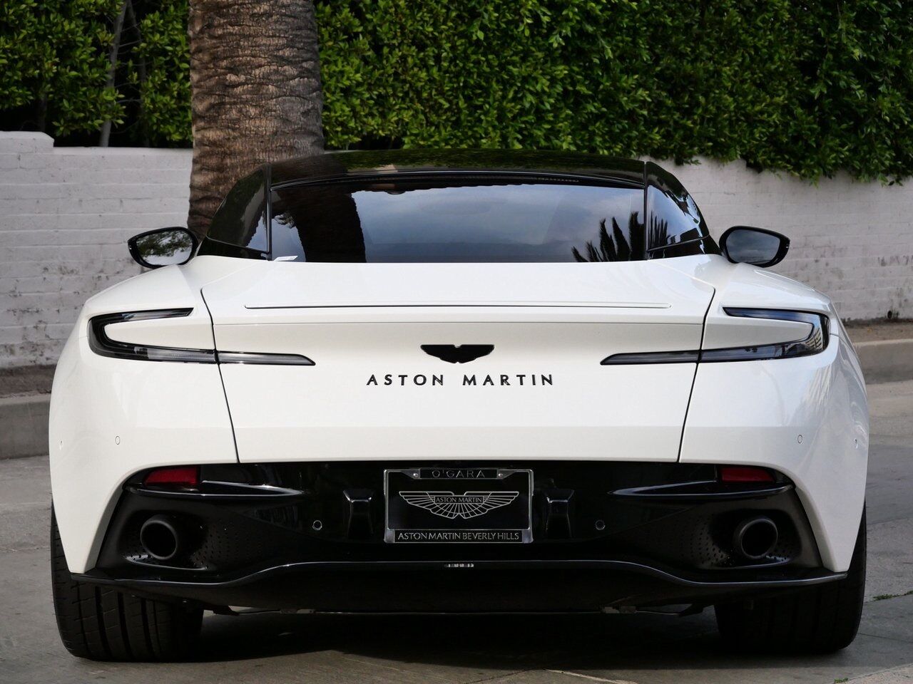 2022 Aston Martin DB11 Lawrence KS