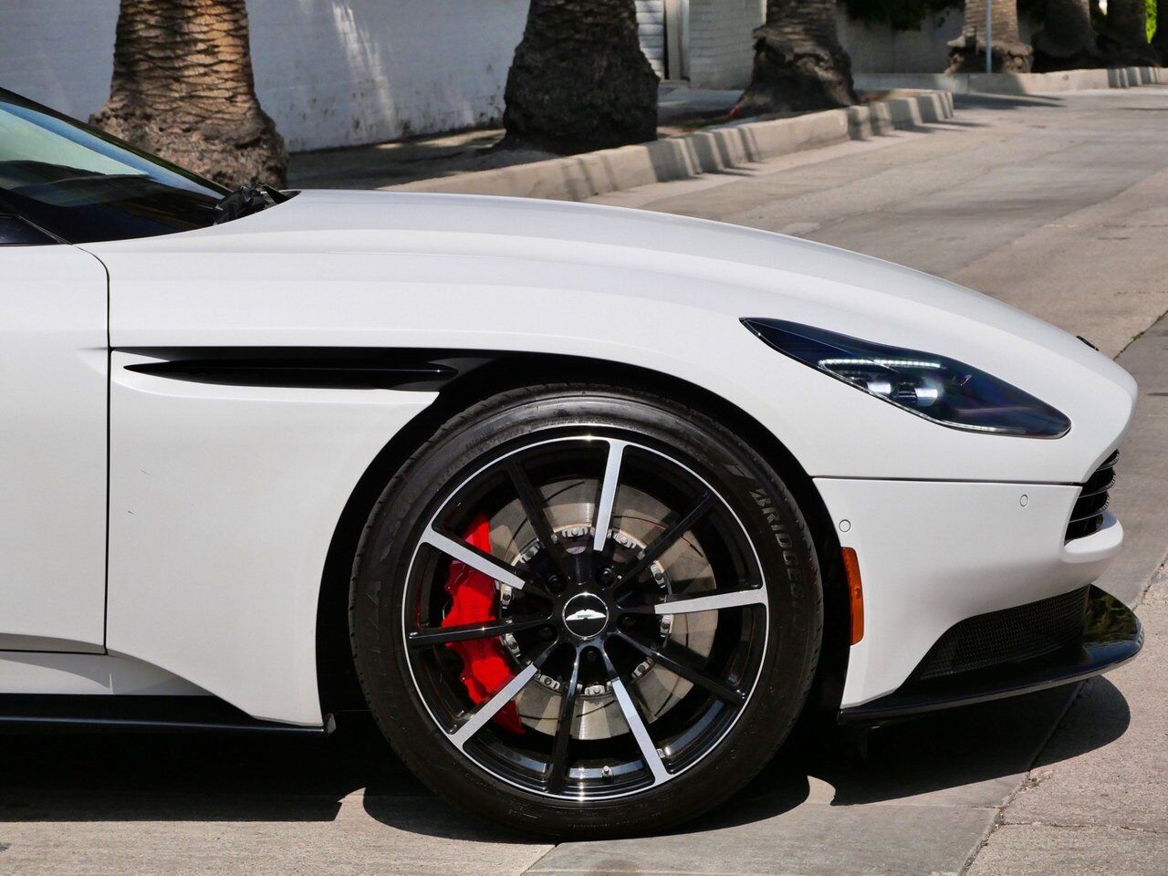 2022 Aston Martin DB11 Lawrence KS