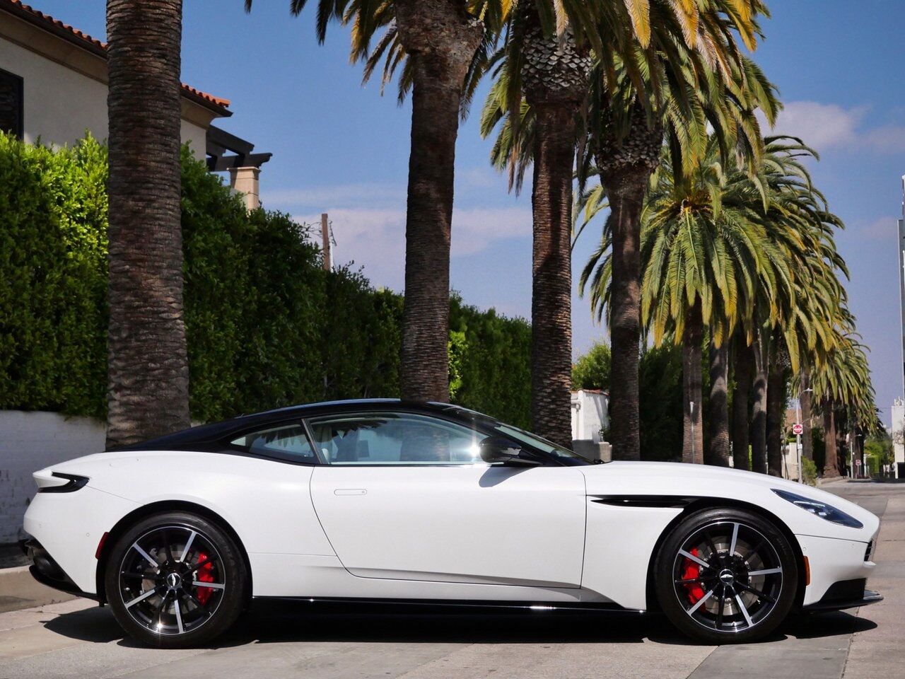 2022 Aston Martin DB11 Lawrence KS