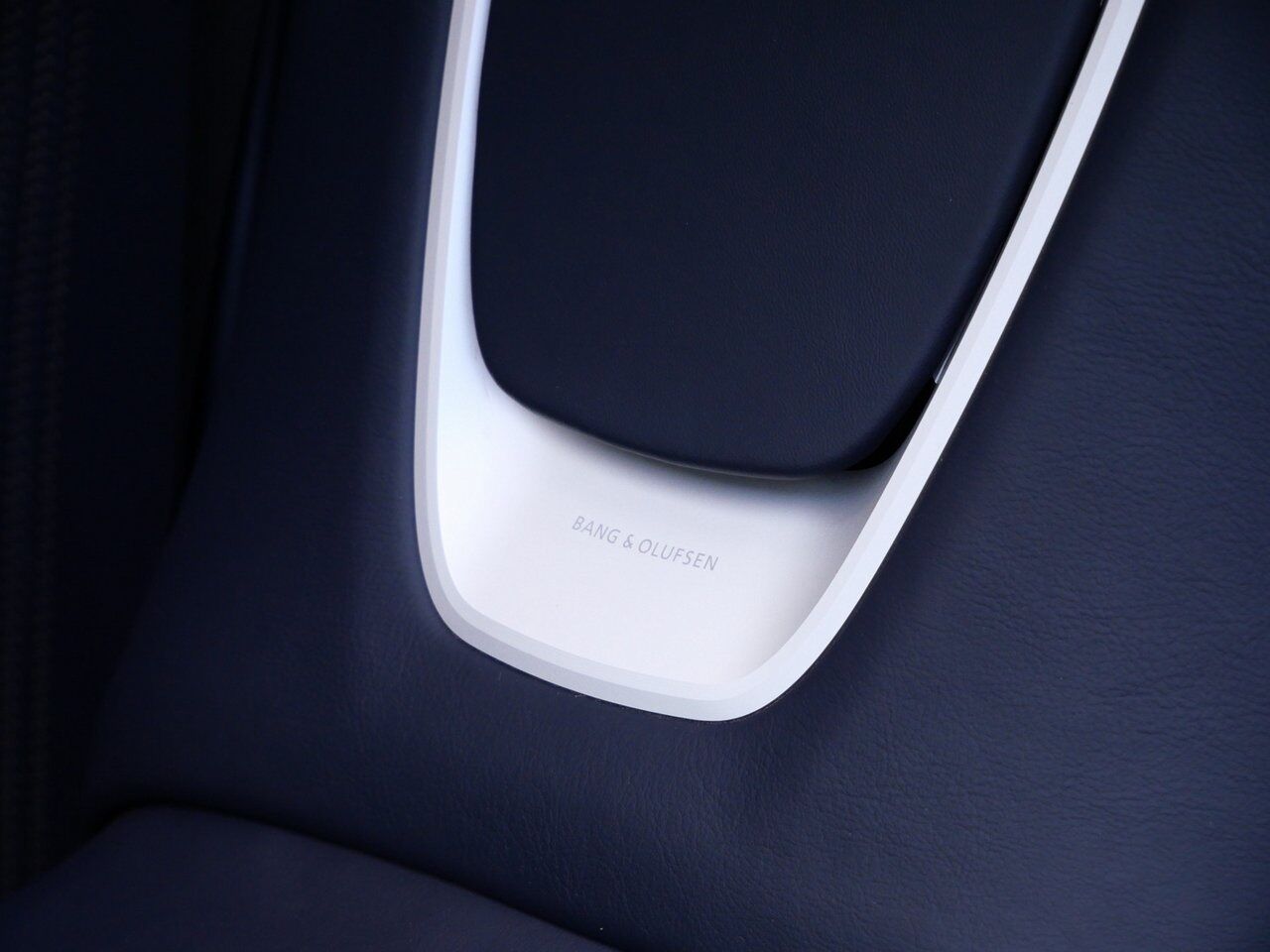 2022 Aston Martin DB11 Volante Volante Lawrence KS