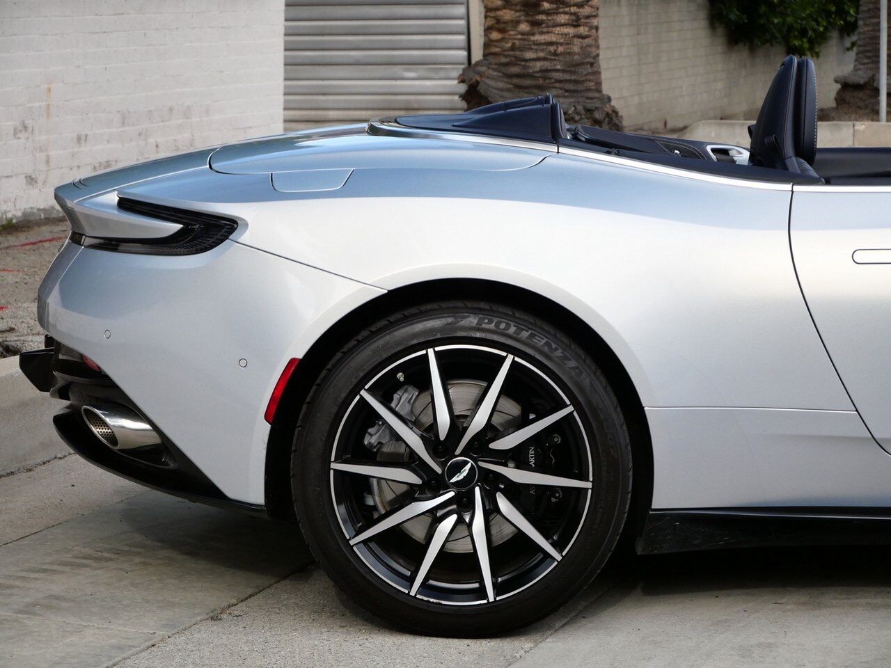 2022 Aston Martin DB11 Volante Volante Lawrence KS