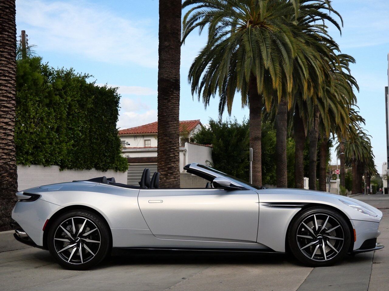 2022 Aston Martin DB11 Volante Volante Lawrence KS
