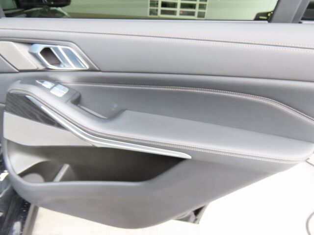 2022 BMW X7 M50i Merriam KS