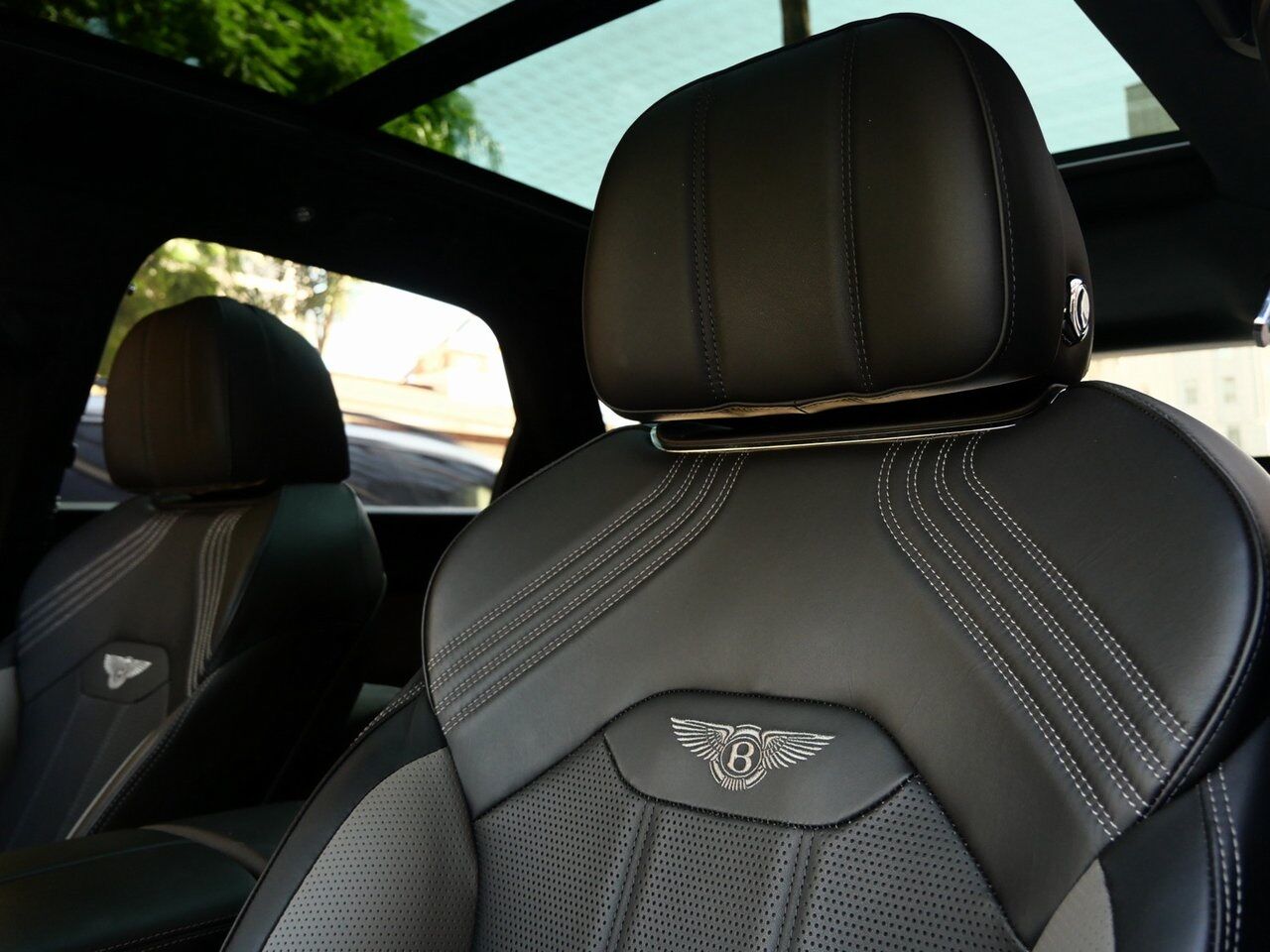 2022 Bentley Bentayga S S Lawrence KS