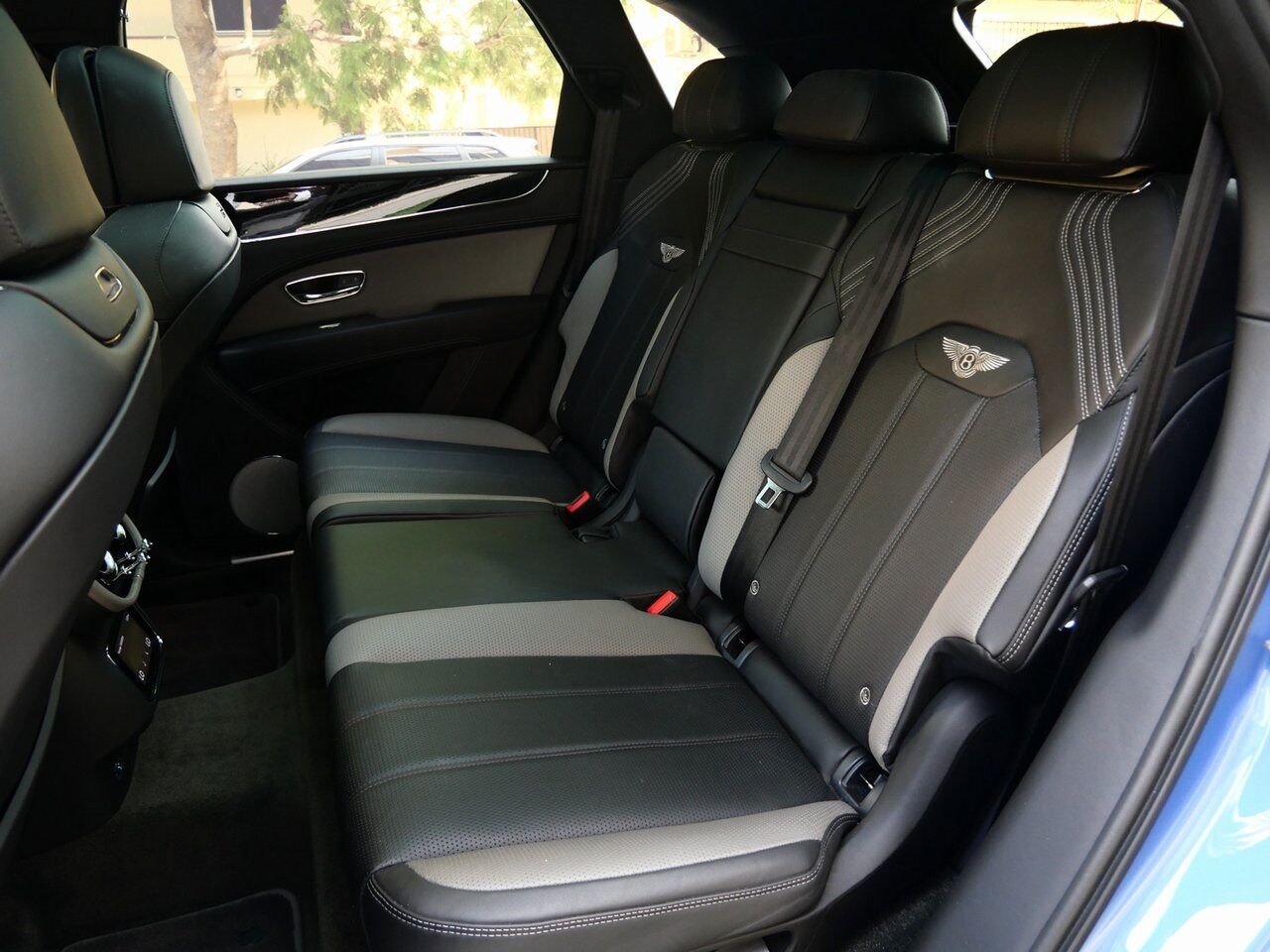 2022 Bentley Bentayga S S Lawrence KS