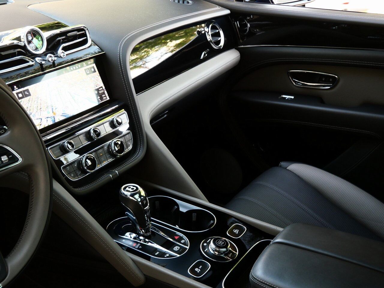 2022 Bentley Bentayga S S Lawrence KS