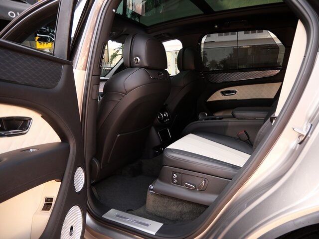 2022 Bentley Bentayga Speed Speed Lawrence KS