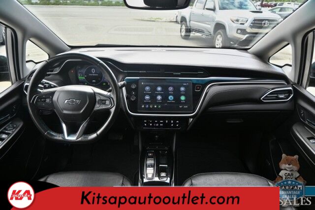 2022 Chevrolet Bolt EV 2LT / Auto Start / Power & Heated Leather Seats / Bose Speakers / Adaptive Cruise Control / Lane Depart & Blind Spot Alert / Apple CarPlay & Android Auto / Back Up Cam / Keyless Entry & Start / 259 Mile Range Banglore