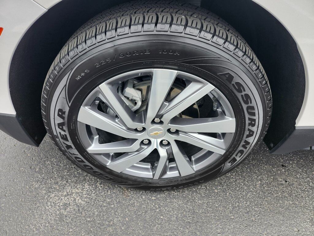 2022 Chevrolet Equinox Premier Green Bay WI