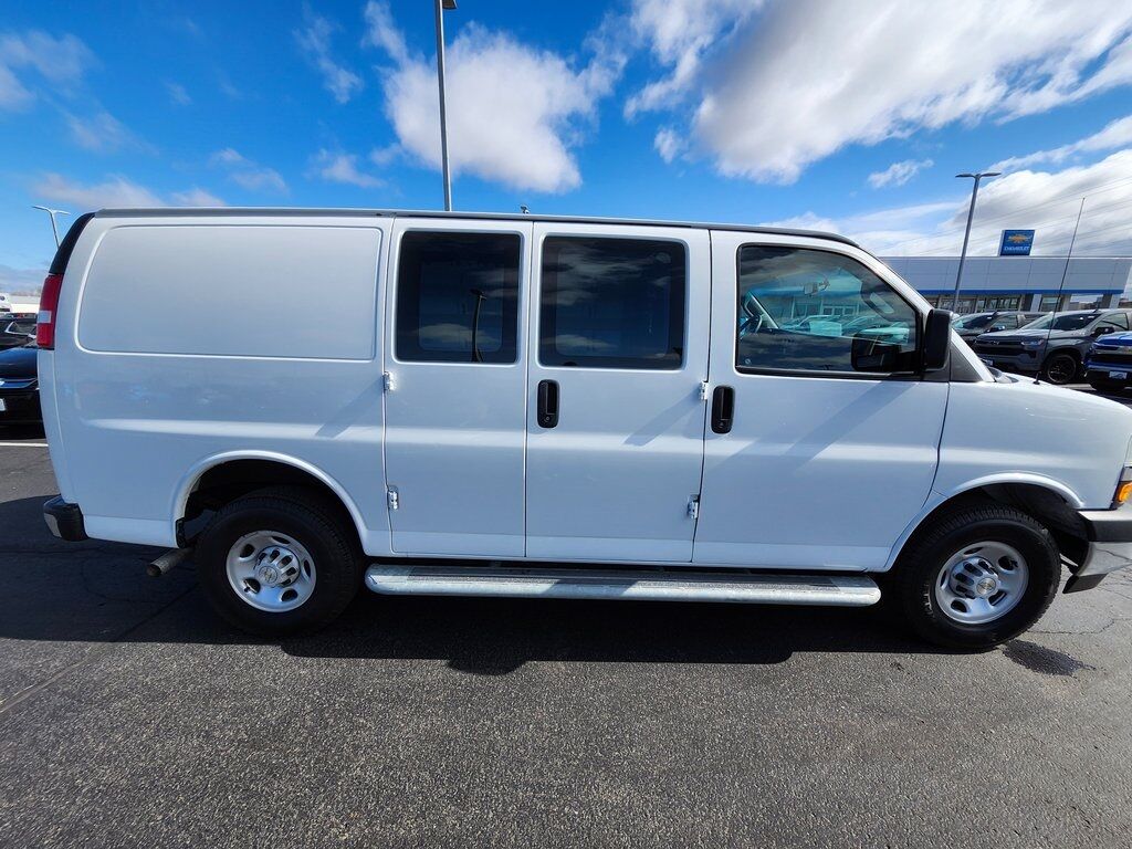 2022 Chevrolet Express 2500 Work Van Cargo Green Bay WI