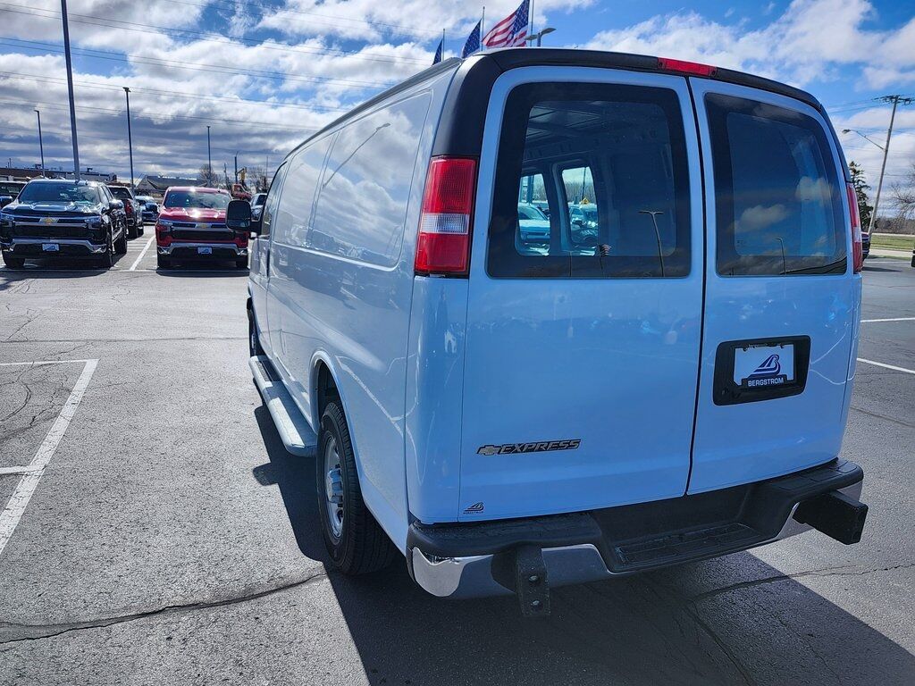 2022 Chevrolet Express 2500 Work Van Cargo Green Bay WI
