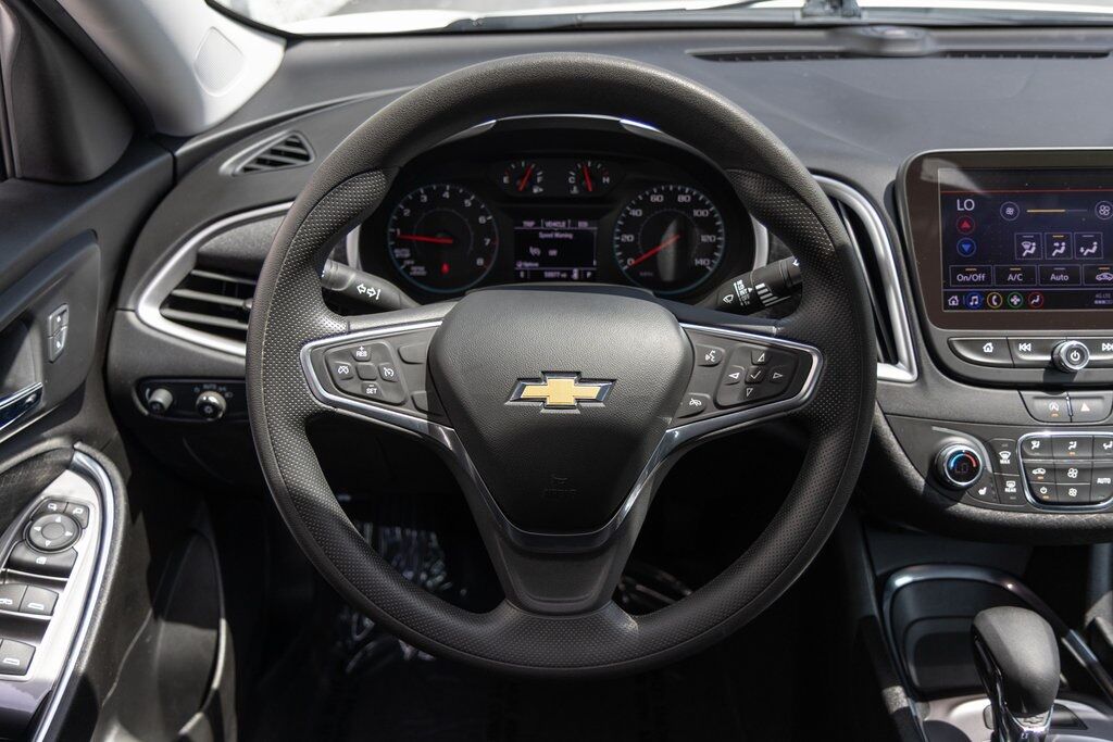2022 Chevrolet Malibu LT Kenosha WI