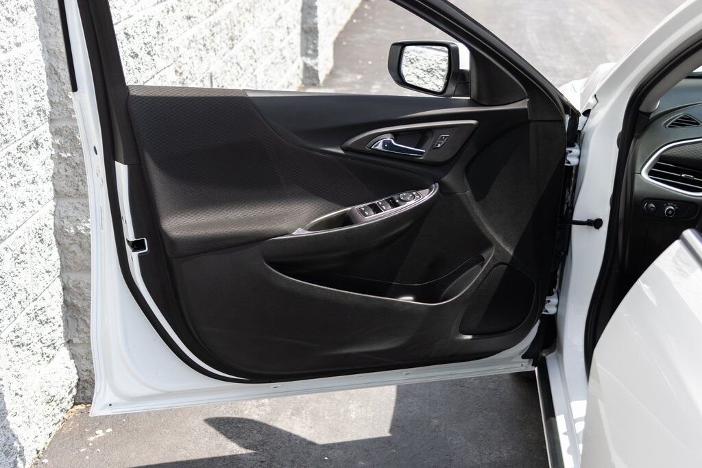 2022 Chevrolet Malibu LT Kenosha WI