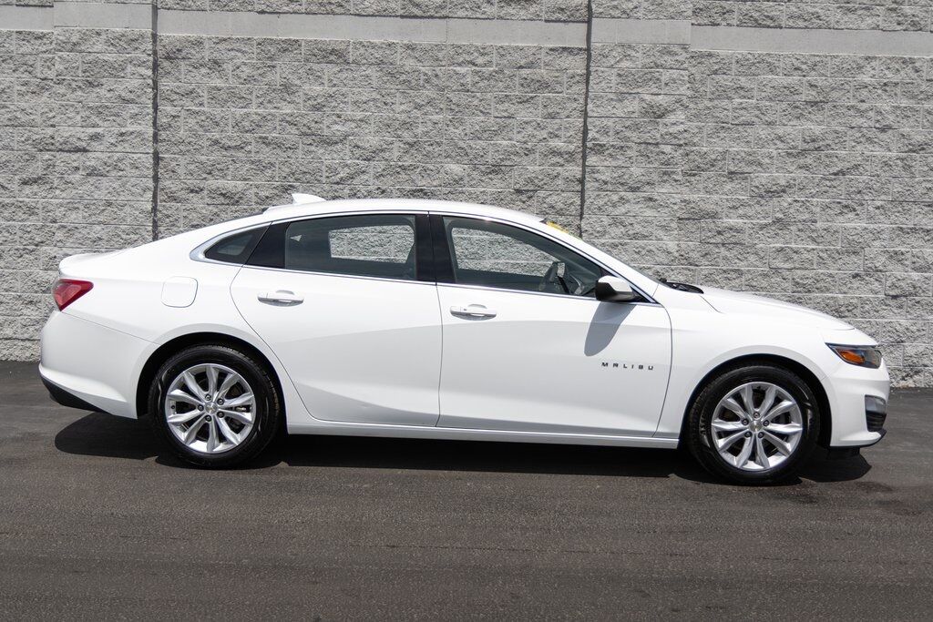 2022 Chevrolet Malibu LT Kenosha WI