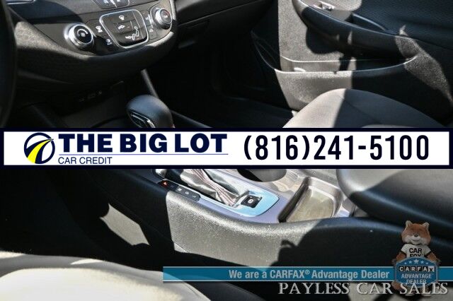 2022 Chevrolet Malibu RS / Power Driver&apos;s Seat / Auto Start / Apple CarPlay & Android Auto / Back Up Camera / Cruise Control / Keyless Entry & Start / Alloy Wheels / 36 MPG / 1-Owner Banglore