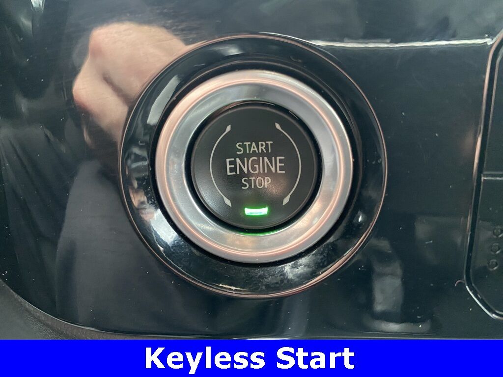 2022 Chevrolet Silverado 1500 LT Trail Boss Green Bay WI