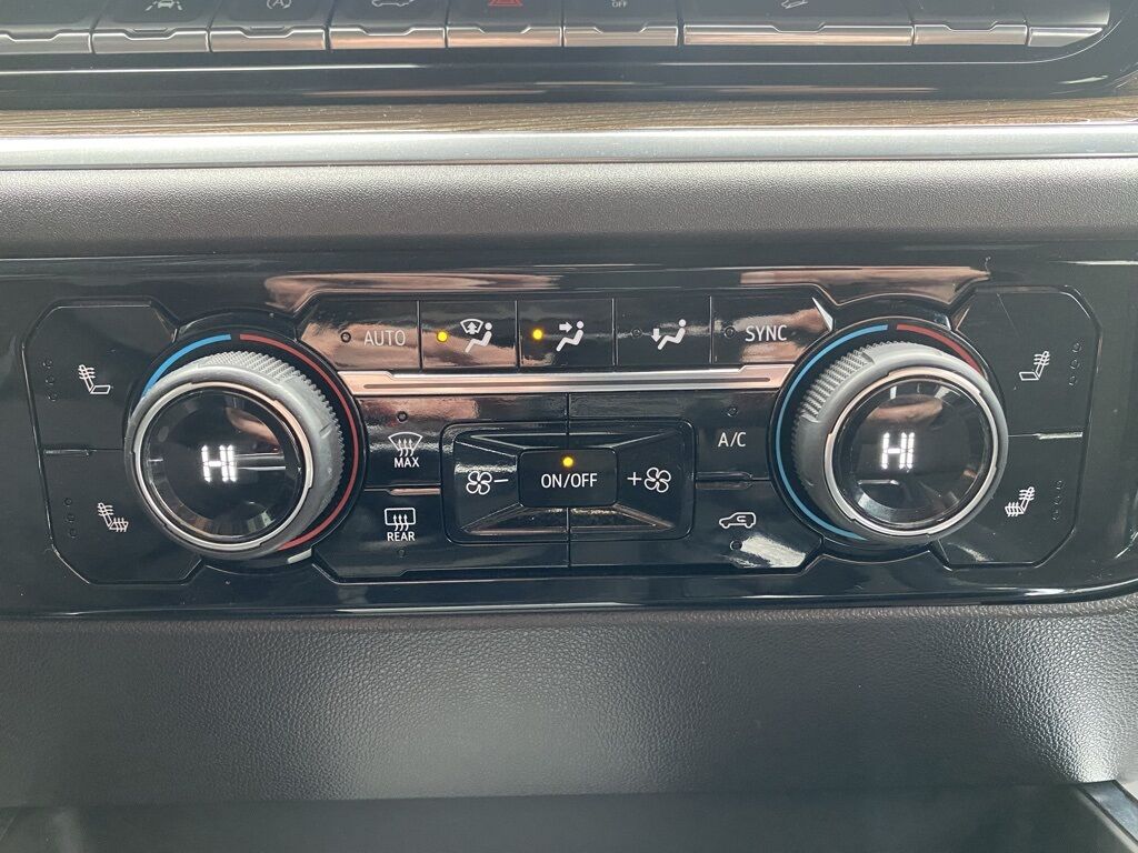 2022 Chevrolet Silverado 1500 LT Trail Boss Green Bay WI