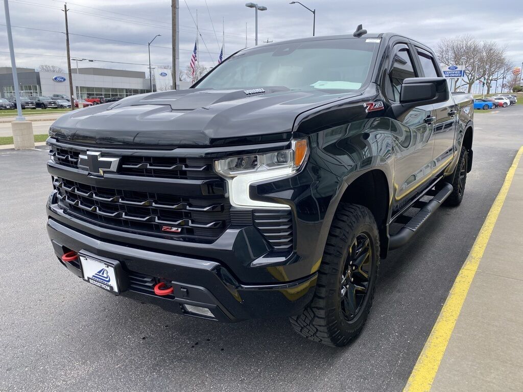 2022 Chevrolet Silverado 1500 LT Trail Boss Green Bay WI