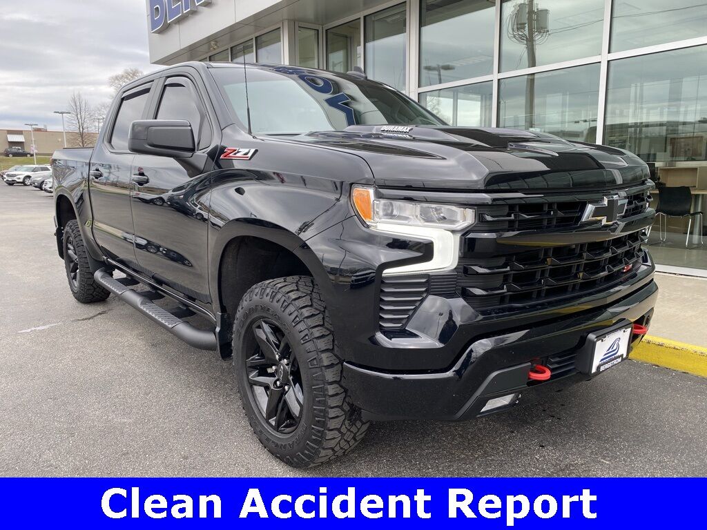 2022 Chevrolet SILVERADO 1500 LT Trail Boss