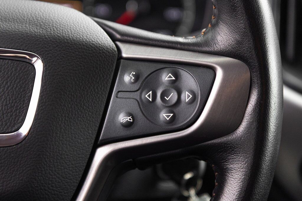 2022 GMC Canyon AT4 w/Leather Racine WI
