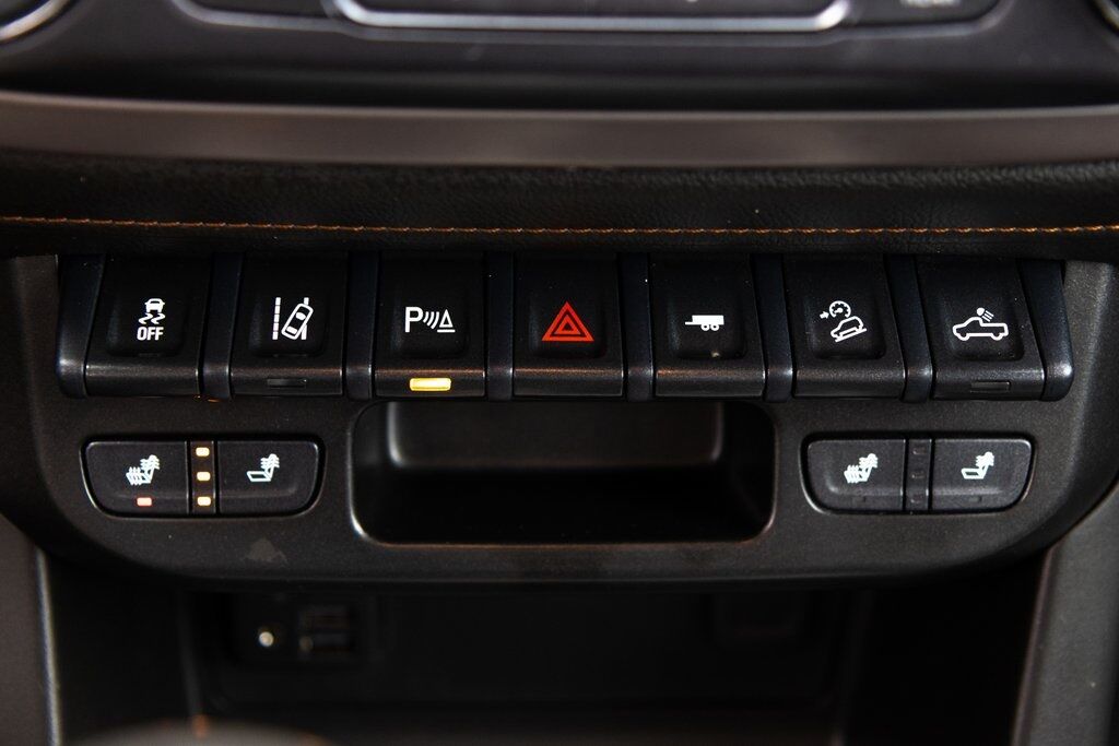 2022 GMC Canyon AT4 w/Leather Racine WI