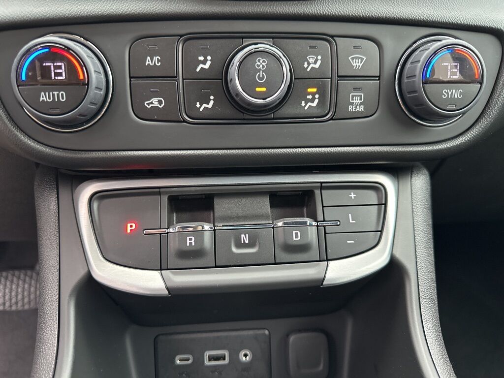 2022 GMC Terrain SLE Manitowoc WI