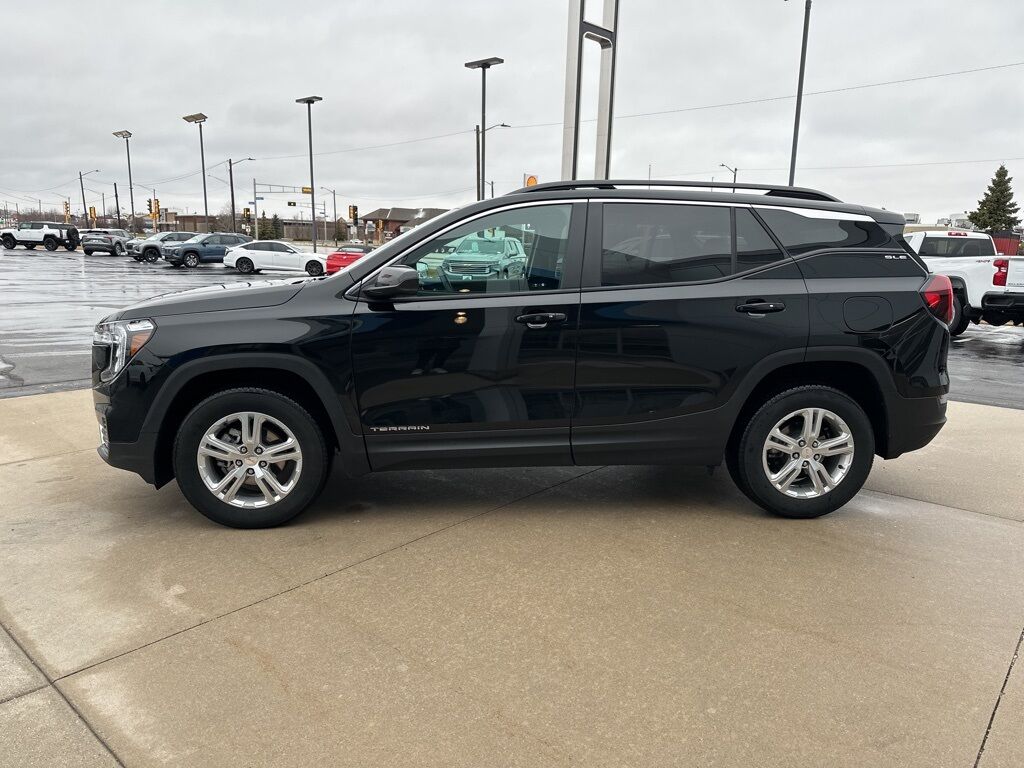 2022 GMC Terrain SLE Manitowoc WI