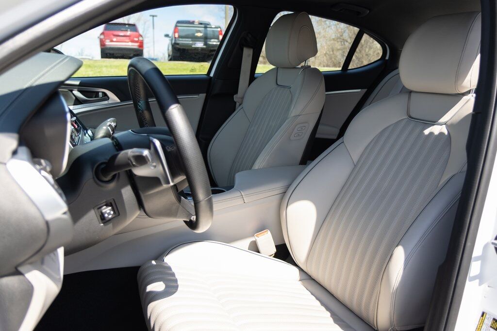 2022 Genesis G70 2.0T Racine WI