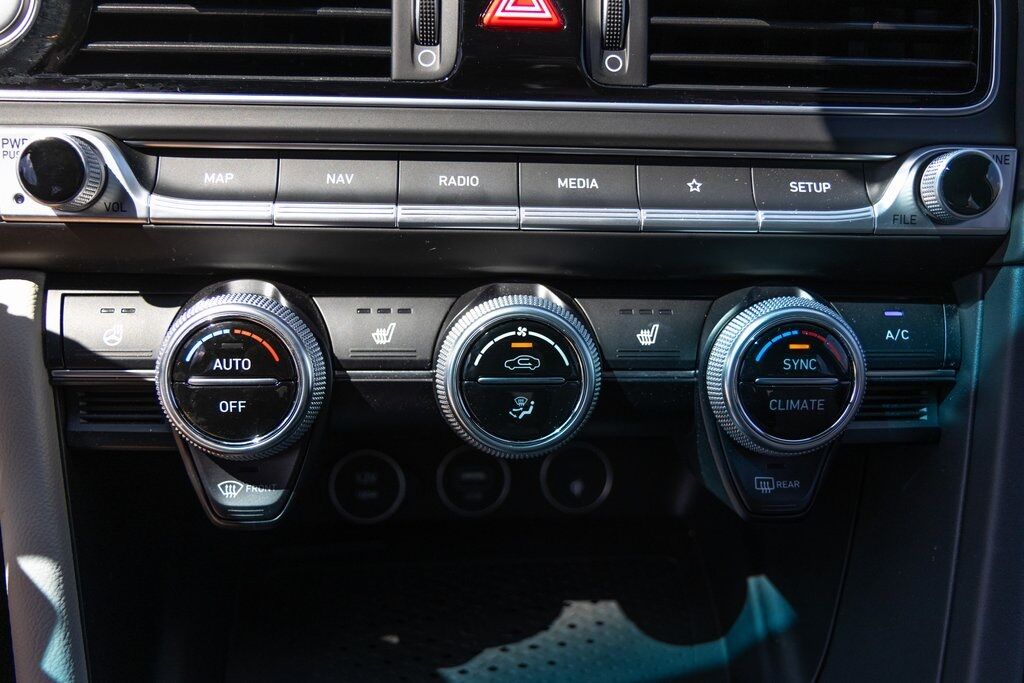 2022 Genesis G70 2.0T Racine WI