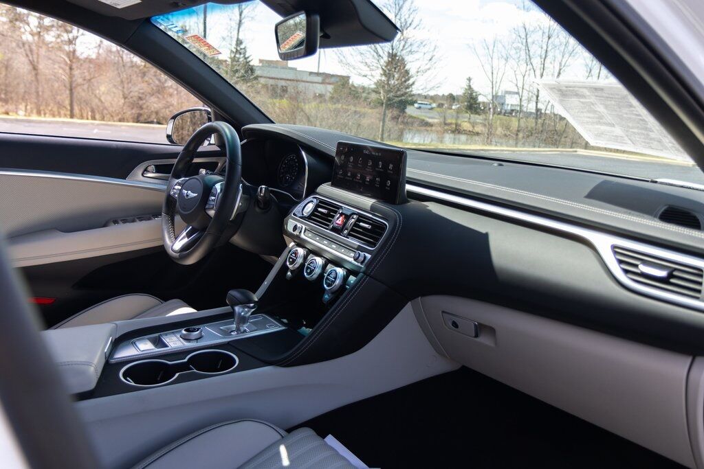2022 Genesis G70 2.0T Racine WI