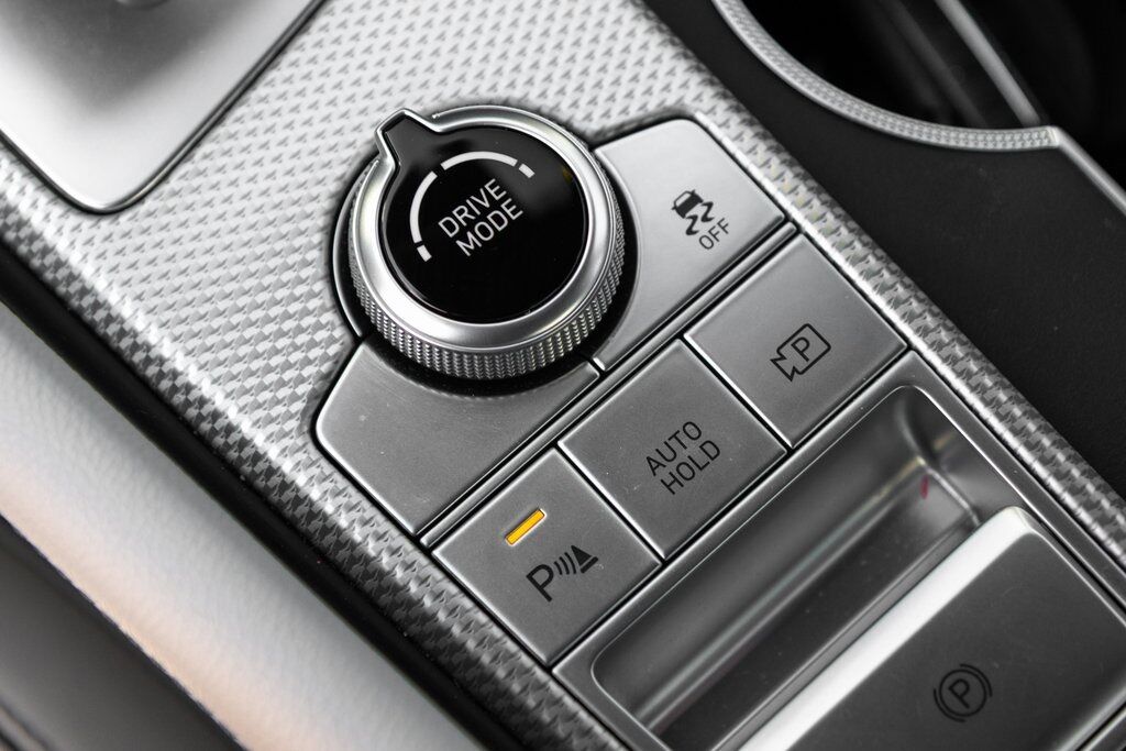 2022 Genesis G70 2.0T Racine WI