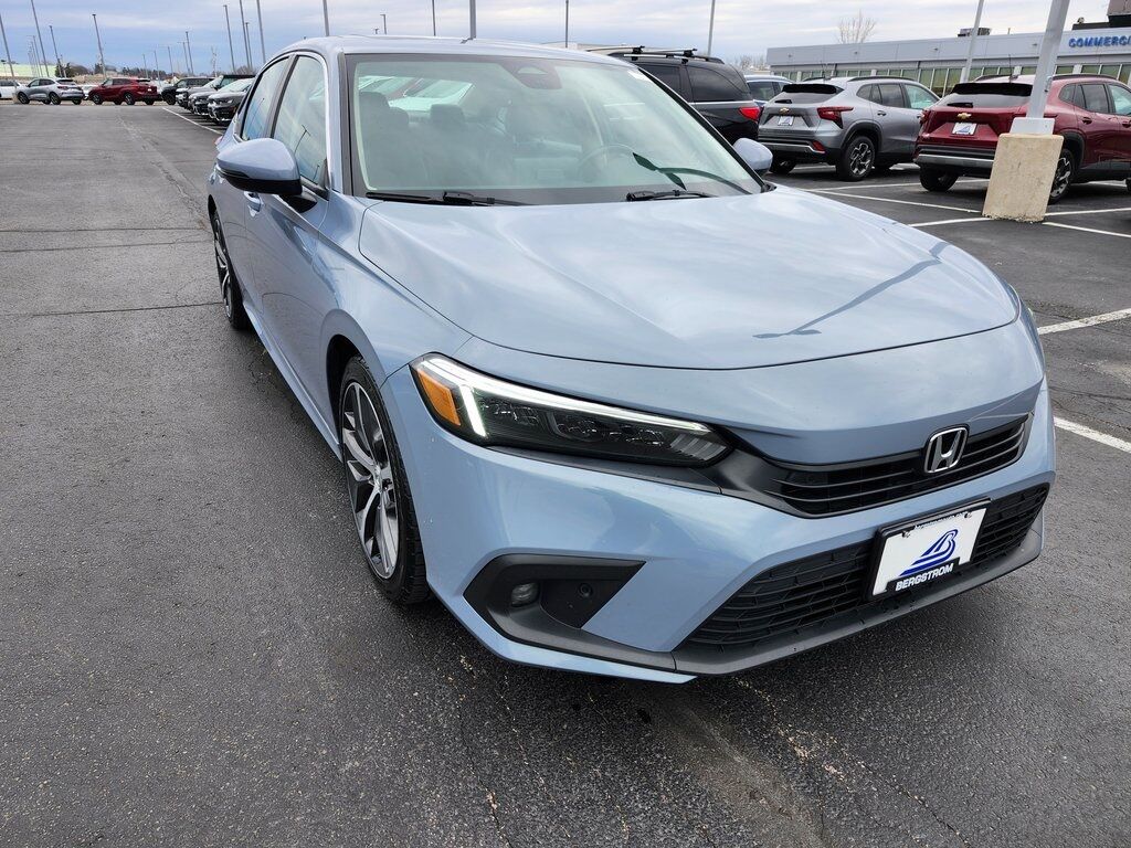 2022 Honda CIVIC Touring Green Bay WI